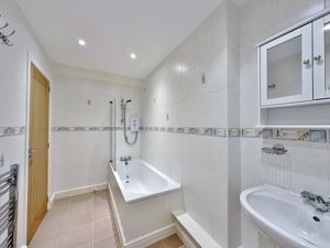 Photo 18- click for photo gallery